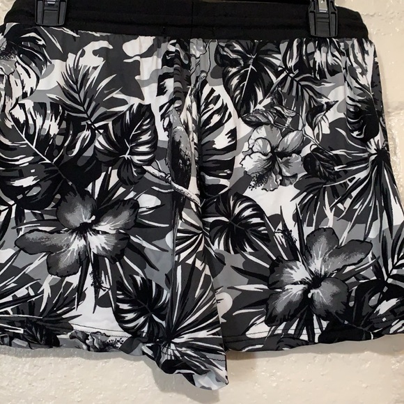 ❌SOLD❌  French Laundry - Picture 8 of 10